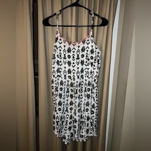 Body glove medium sun dress tribal print